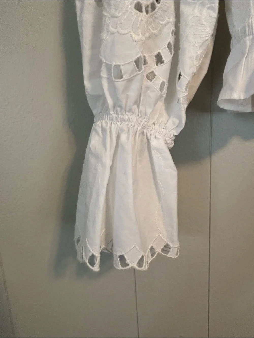 Maeve Anthropologie White Eyelet Cropped Peplum Bell Sleeve Boho Top Sz S